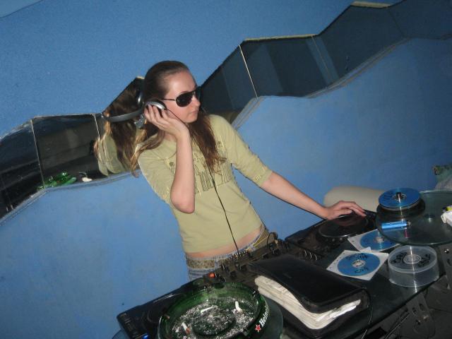 I want to be a dj......